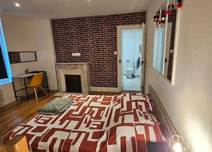 Διαμέρισμα Appartement Accueillant A Montlucon : 35 M², 3 Pers.