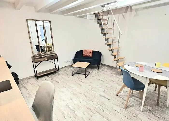 Appartement Accueillant A Montlucon : 35 M², 3 Pers. Montluçon